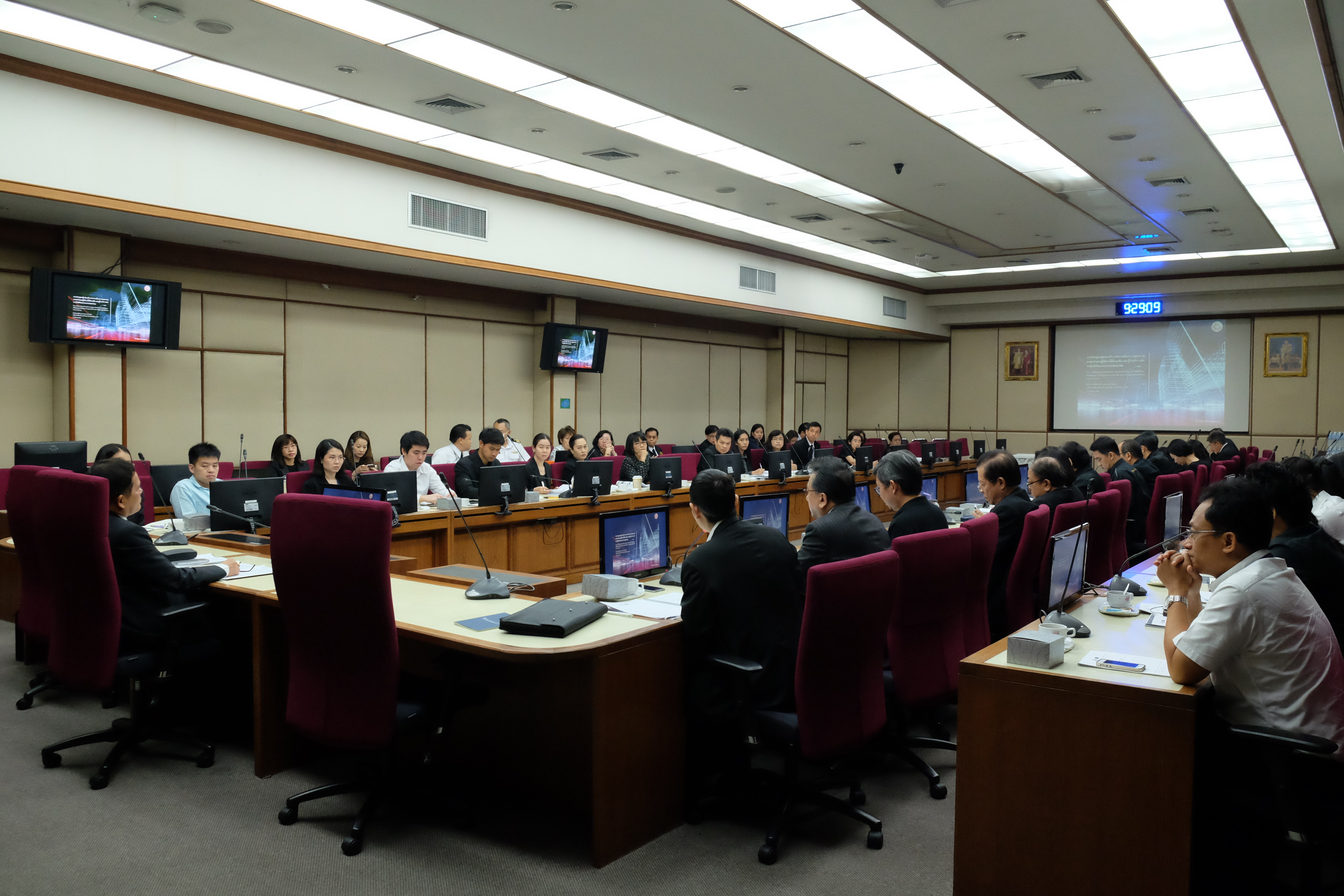 กระทรวงคมนาคมเร่งจัดทำกรอบมาตรฐานสมรรถนะด้านดิจิทัลสำหรับบุคลากรกระทรวง